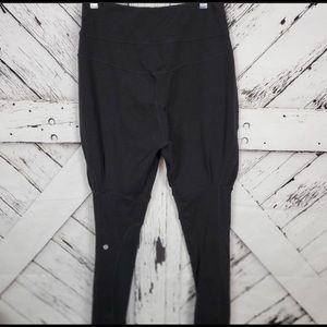 Lulu lemon leggings size 4